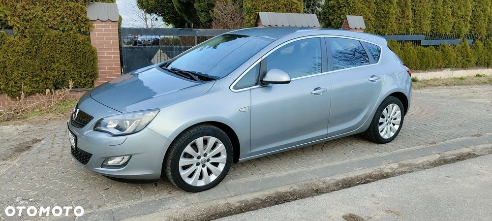 Opel Astra 1.6 Cosmo - 2