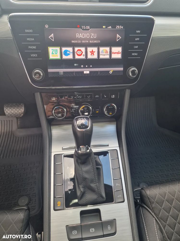 Skoda Superb 2.0 TDI DSG Ambition - 8