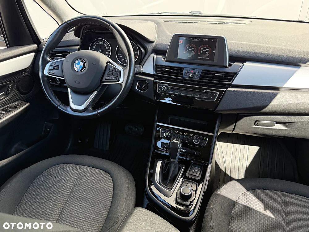 BMW Seria 2 216d Luxury Line - 22