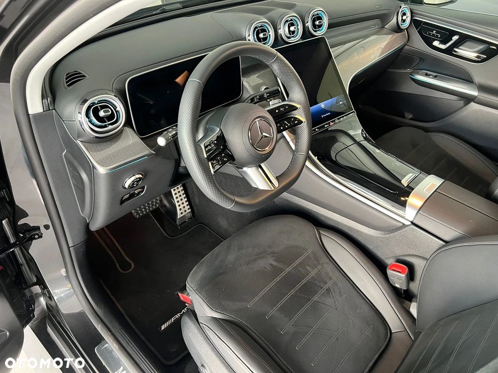 Mercedes-Benz GLC - 13