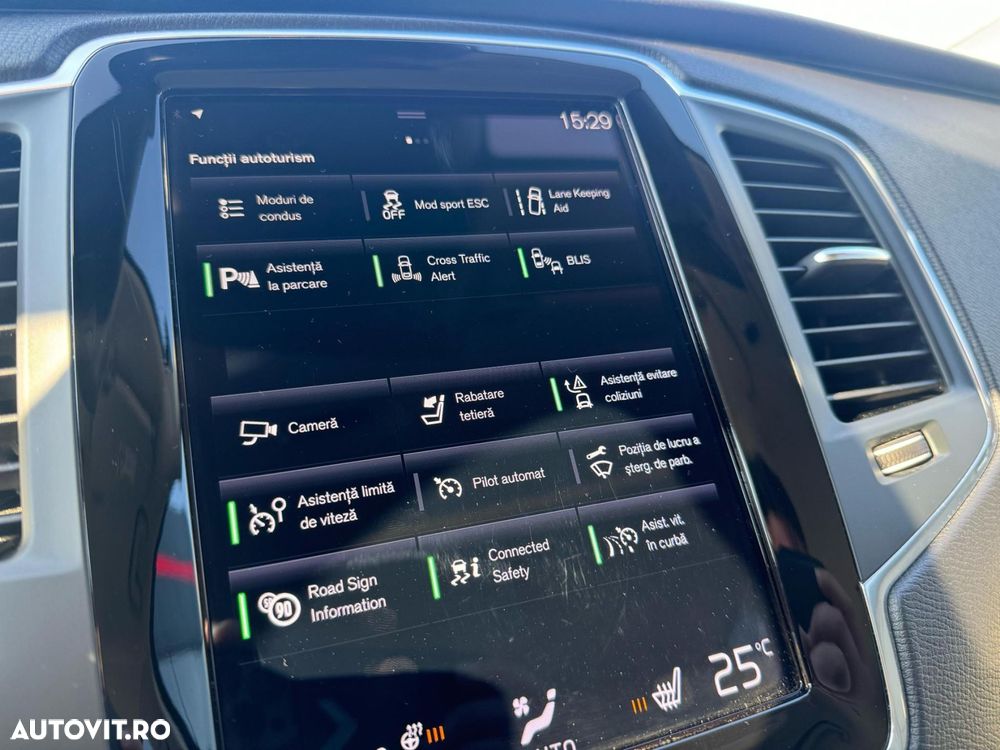 Volvo XC 90 B5 D AWD Geartronic Momentum Pro - 9