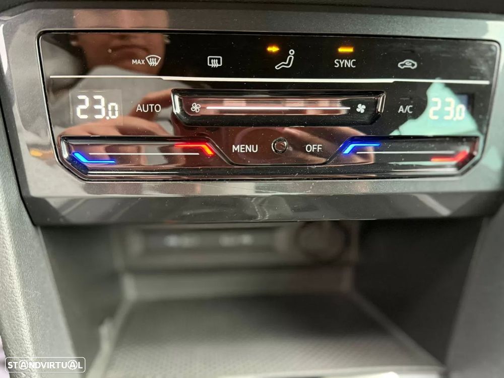 VW Tiguan 2.0 TDI R-Line DSG - 10