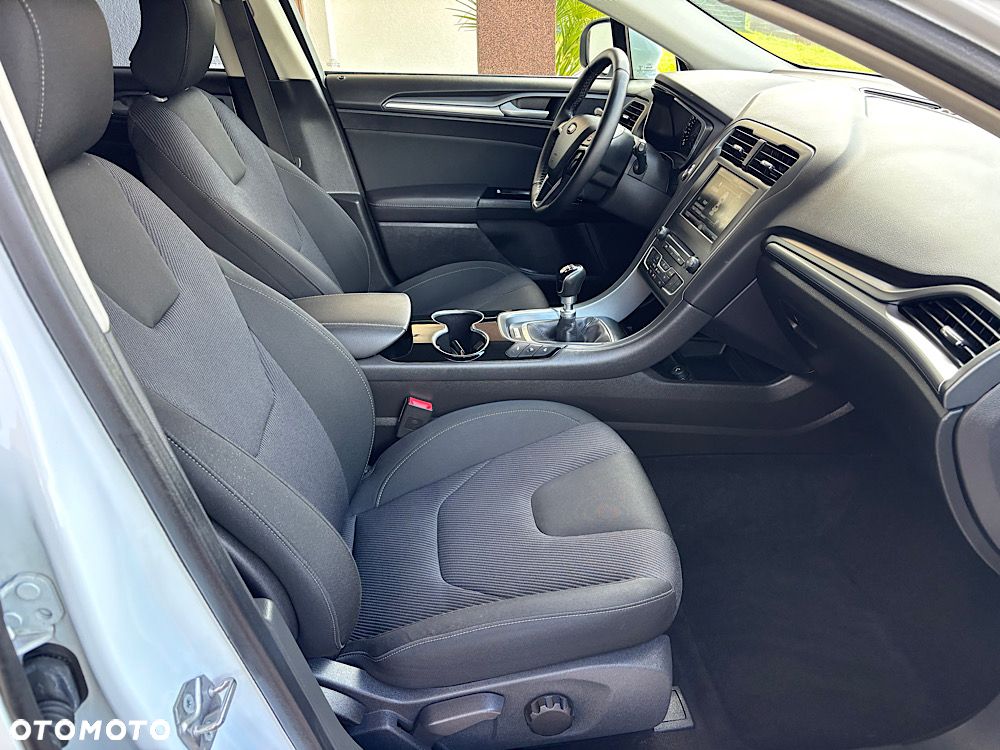 Ford Mondeo 2.0 TDCi Titanium - 27