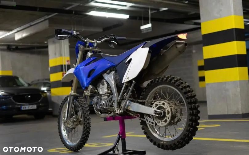 Yamaha WR - 9