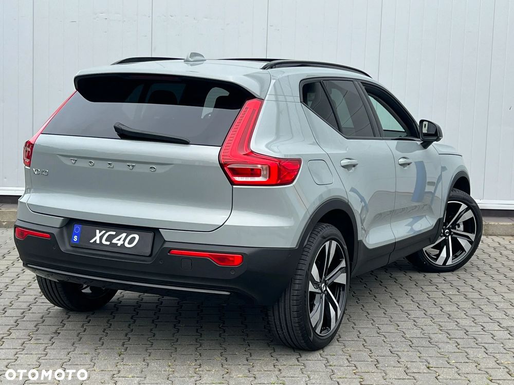 Volvo XC 40 - 5