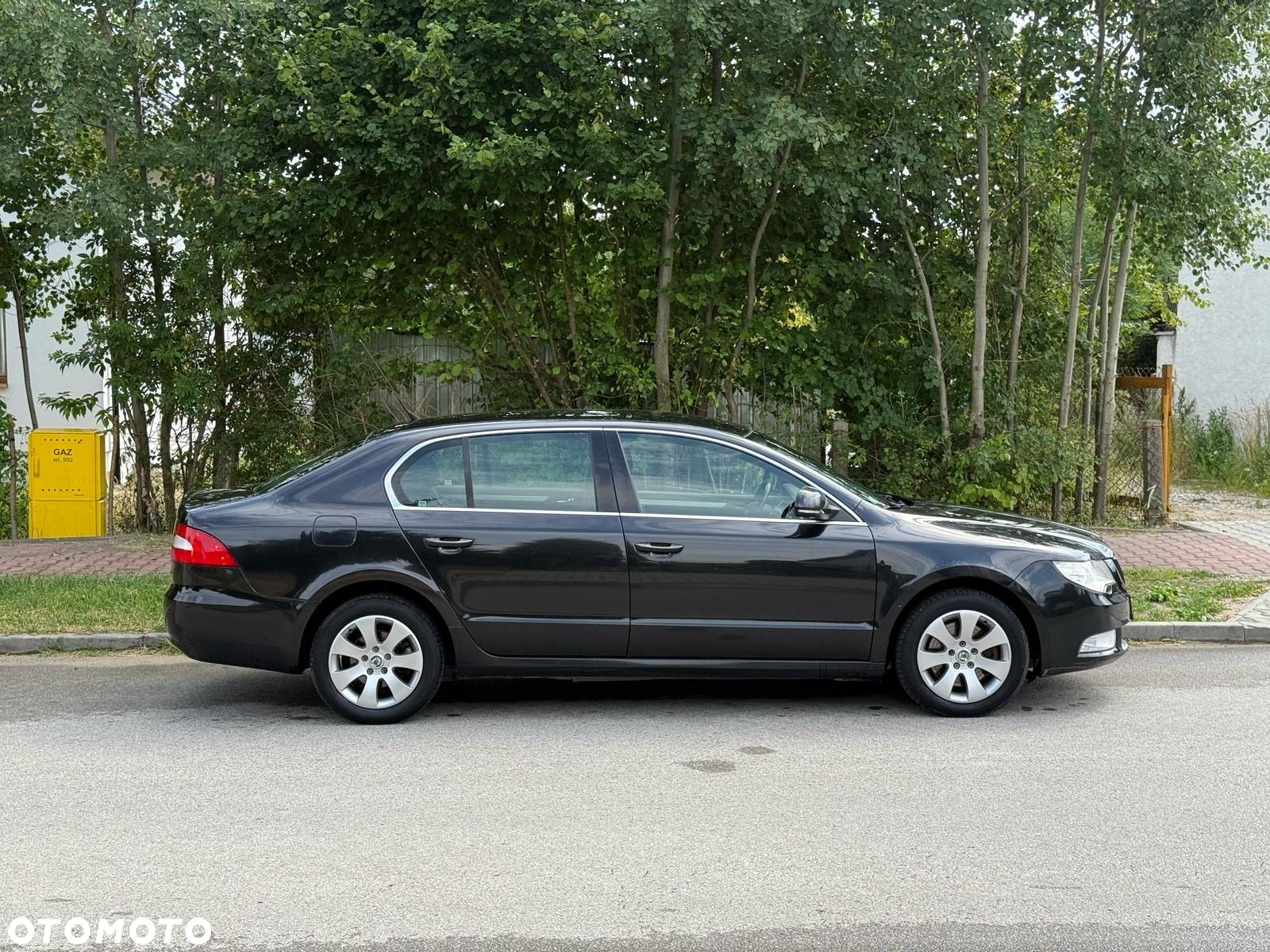 Skoda Superb 2.0 TDI 4x4 Elegance - 5