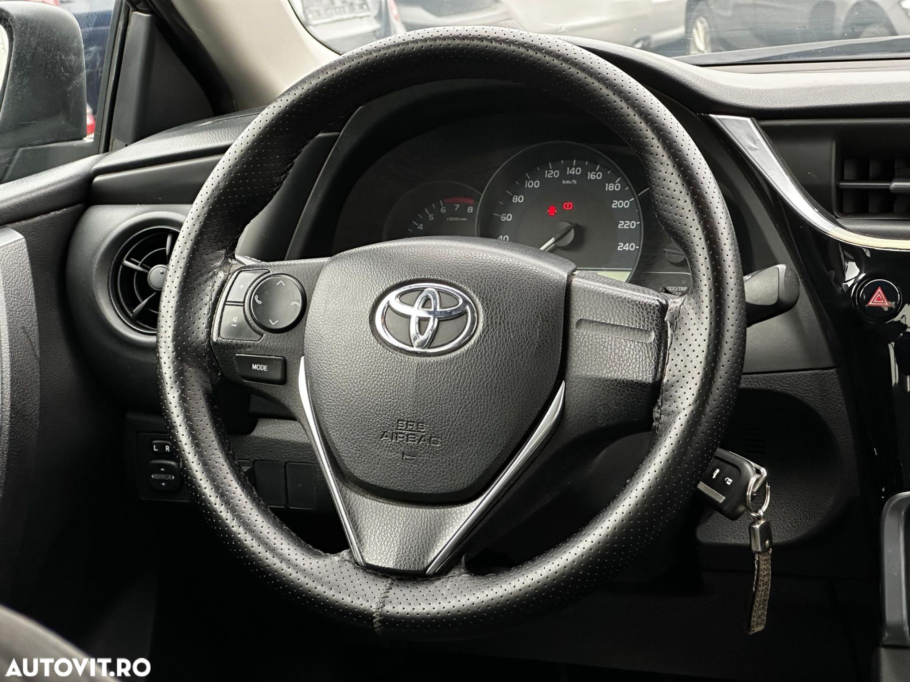 Toyota Corolla - 9