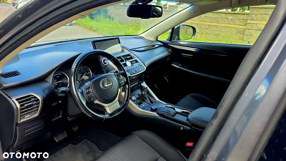 Lexus NX 300h Executive-Line - 6