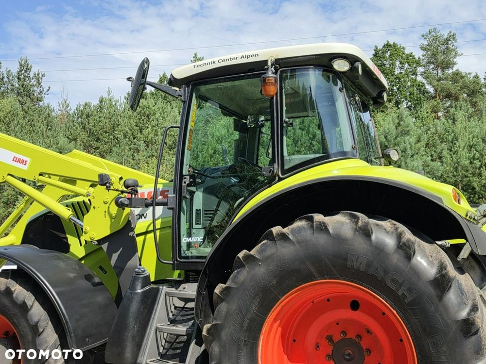 Claas AXION 810 CMATIC - 18
