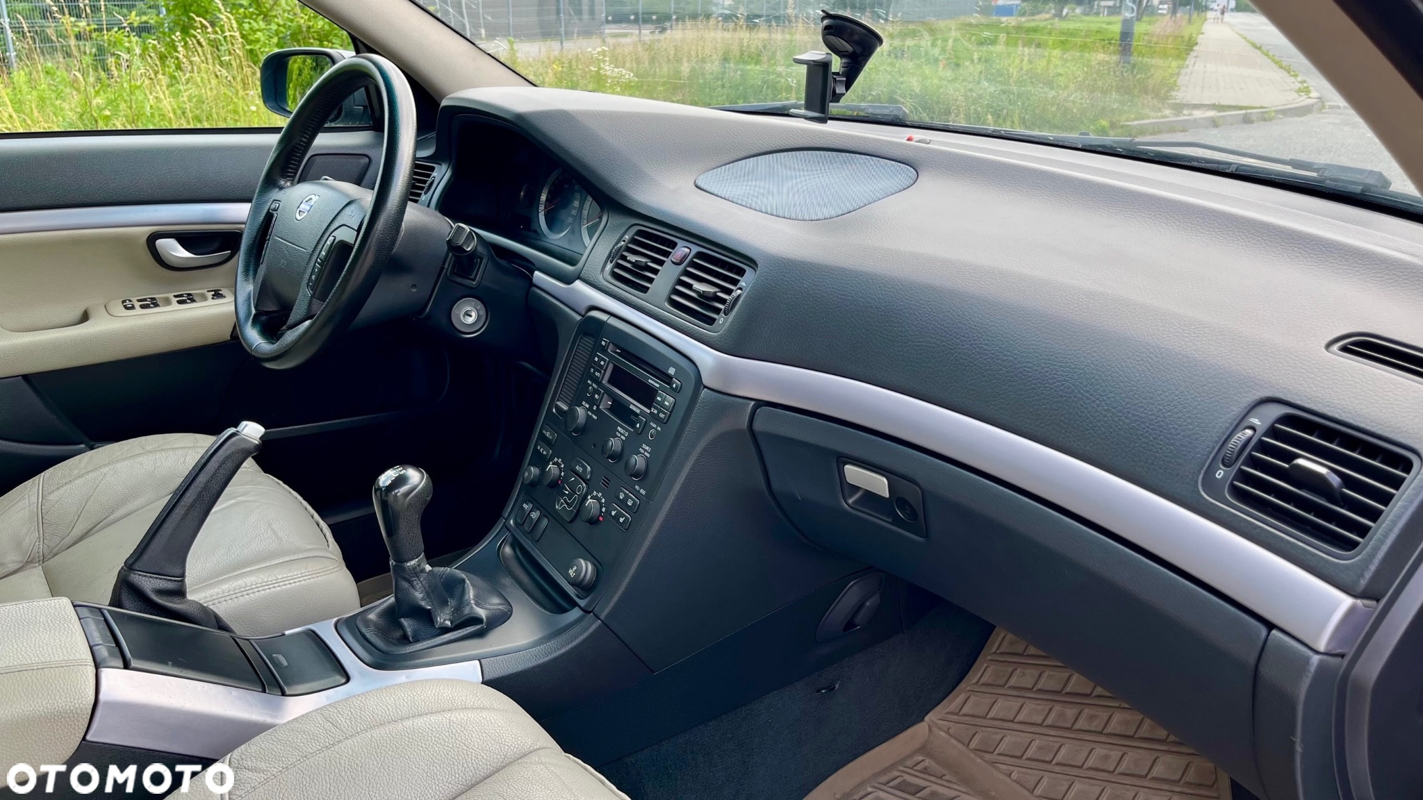 Volvo S80 2.4 - 32