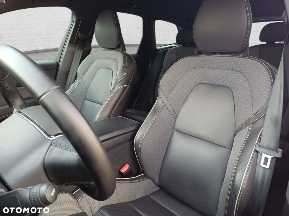 Volvo XC 60 - 12