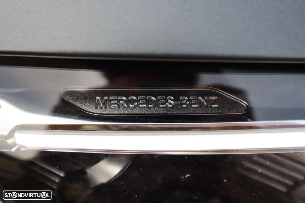 Mercedes-Benz GLC 300 de Coupe 4Matic 9G-TRONIC AMG Line - 5