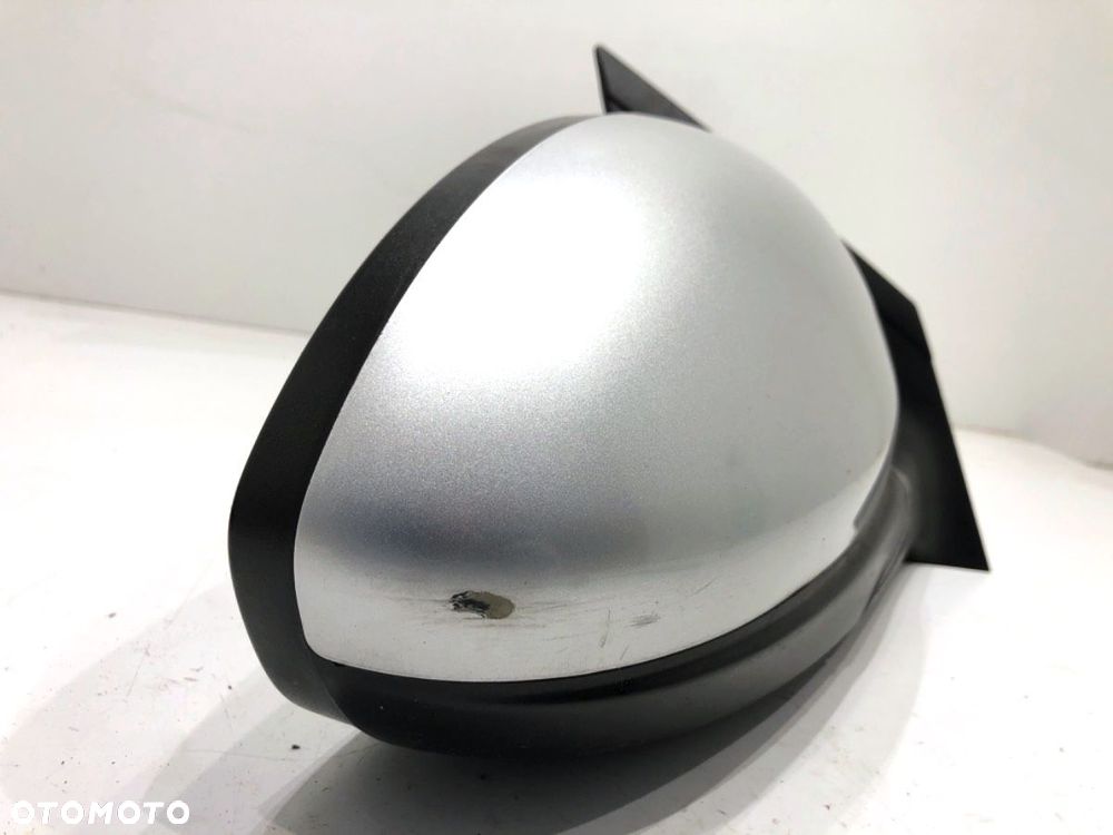 LUSTERKO PRAWY  CHEVROLET CRUZE liftback (J305) 2010 - 2022 1.6 91 kW [124 KM] benzyna 2011 - 2022 - 5