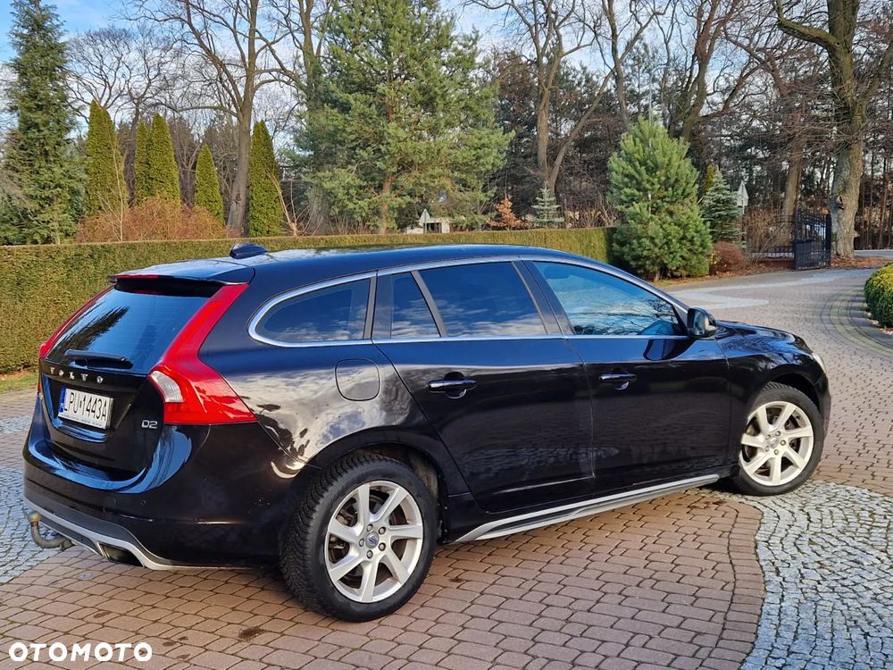 Volvo V60 D2 Momentum - 15