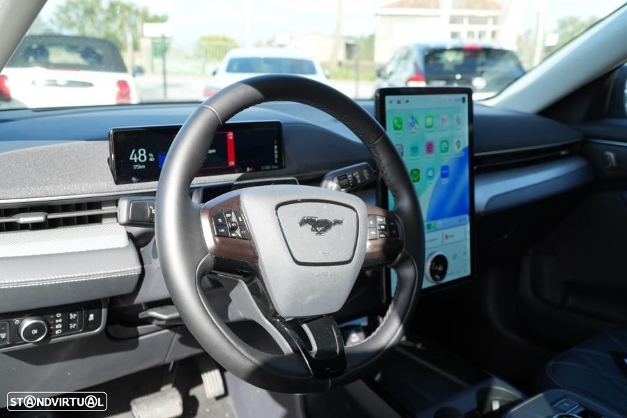Ford Mustang Mach-E 75.7 kWh Premium AWD - 15