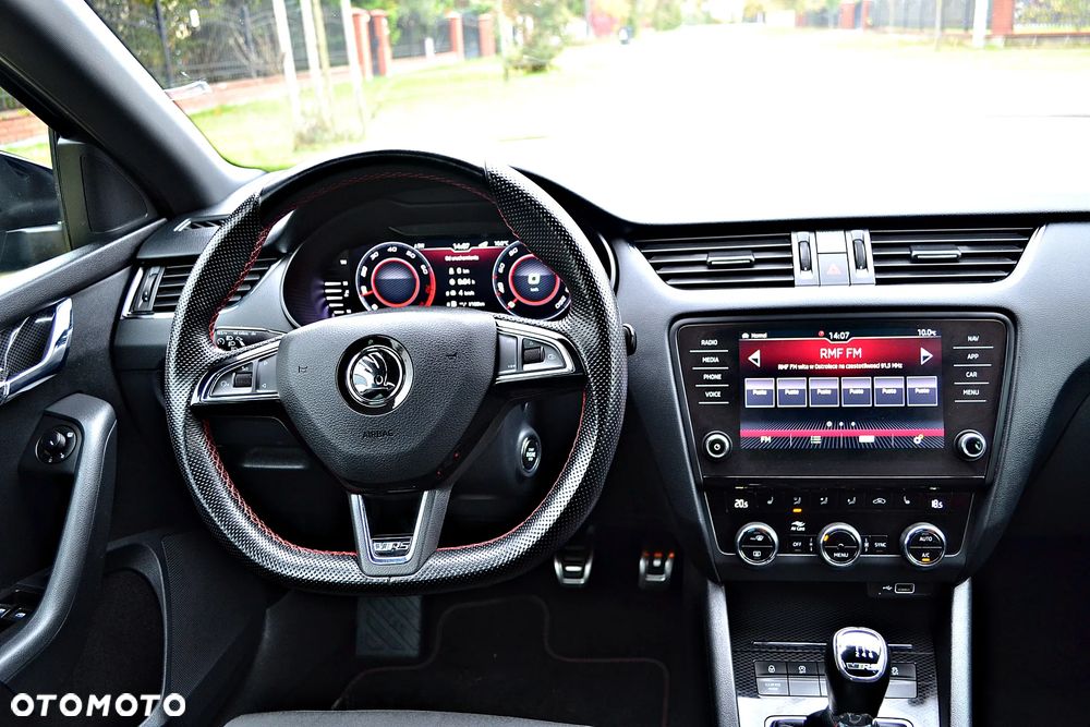 Skoda Octavia 2.0 TSI RS 245 - 33