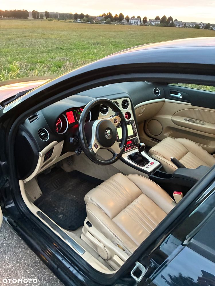 Alfa Romeo 159 1.9JTDM Distinctive - 11