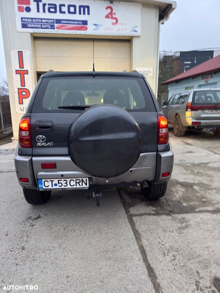 Toyota RAV4 2.0 D-4D Luna - 4