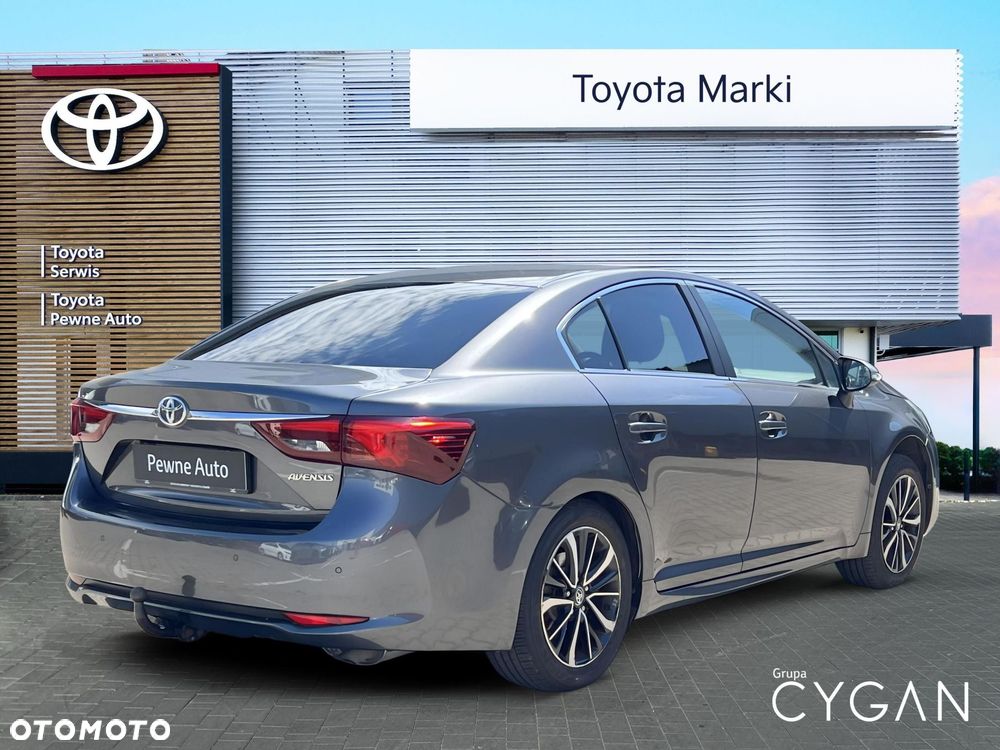 Toyota Avensis - 5