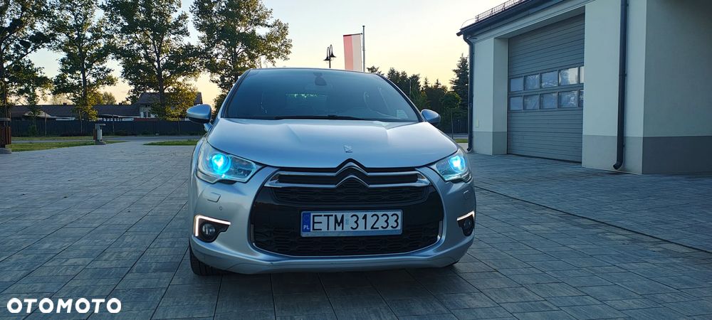 Citroën DS4 1.6 e-HDi SoChic MCP - 6