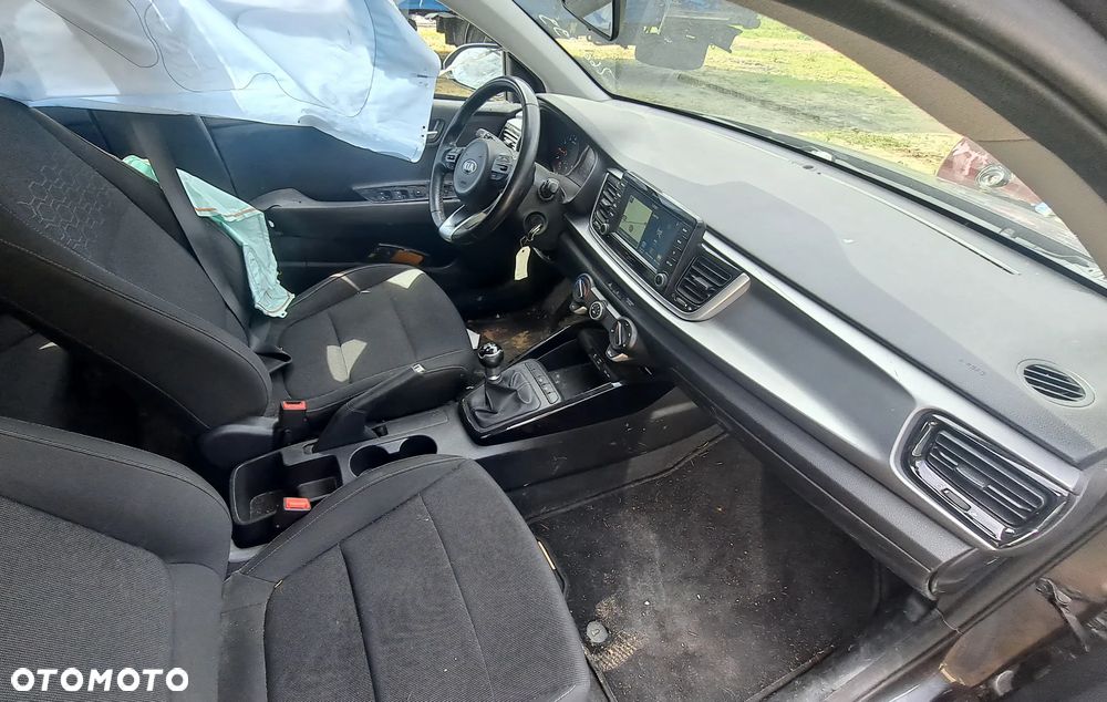 Kia Rio 1.2 Dream Team Edition - 6