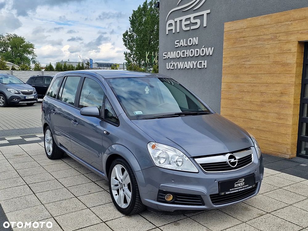 Opel Zafira 2.2 - 4