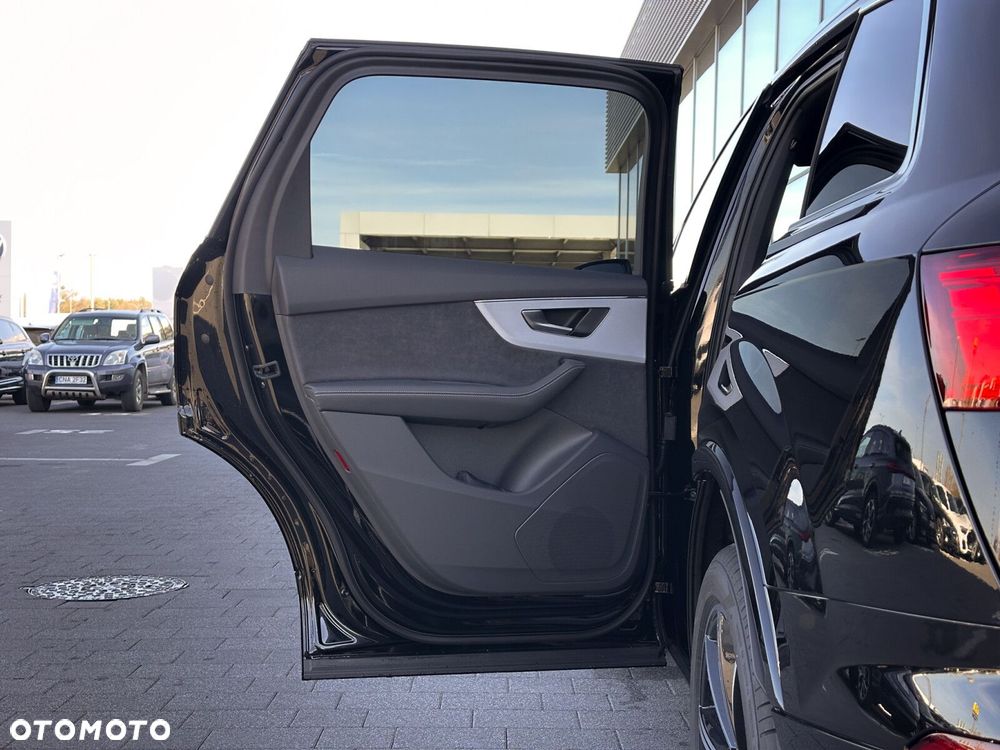Audi Q7 - 30