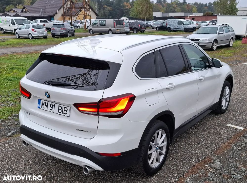BMW X1 sDrive18d Aut. Sport Line - 4