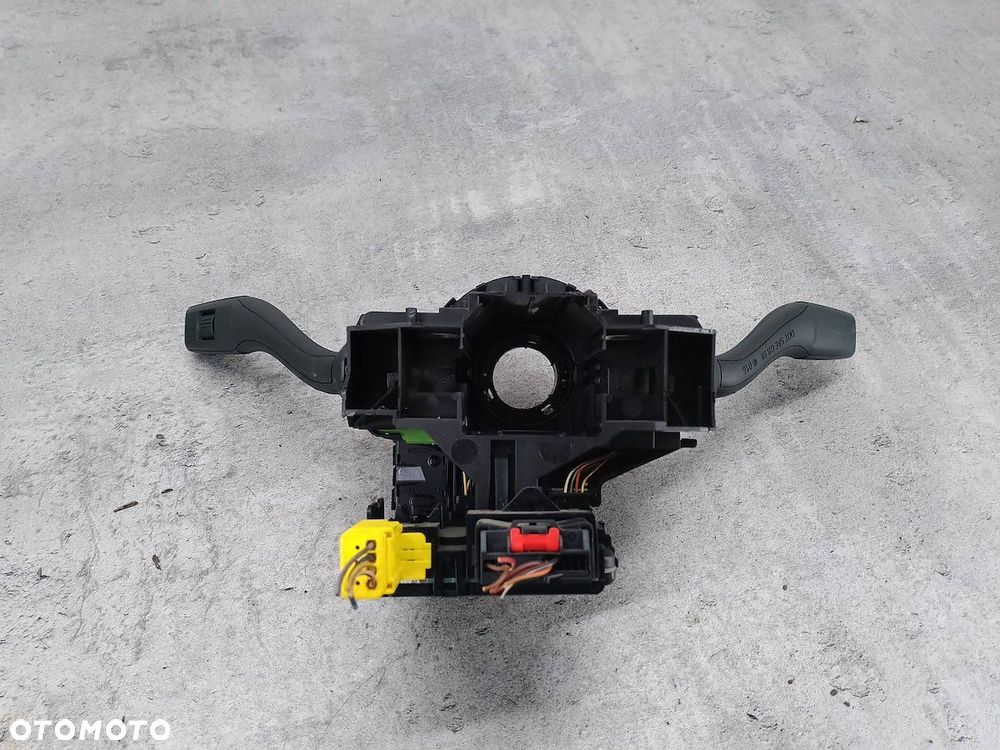 PRZEŁĄCZNIK ZESPOLONY AUDI A3 8P/8PA/8P7  8P0953513E 1K0953549DB 1.2 TFSI - 6