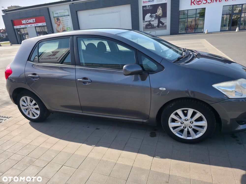Toyota Auris - 7