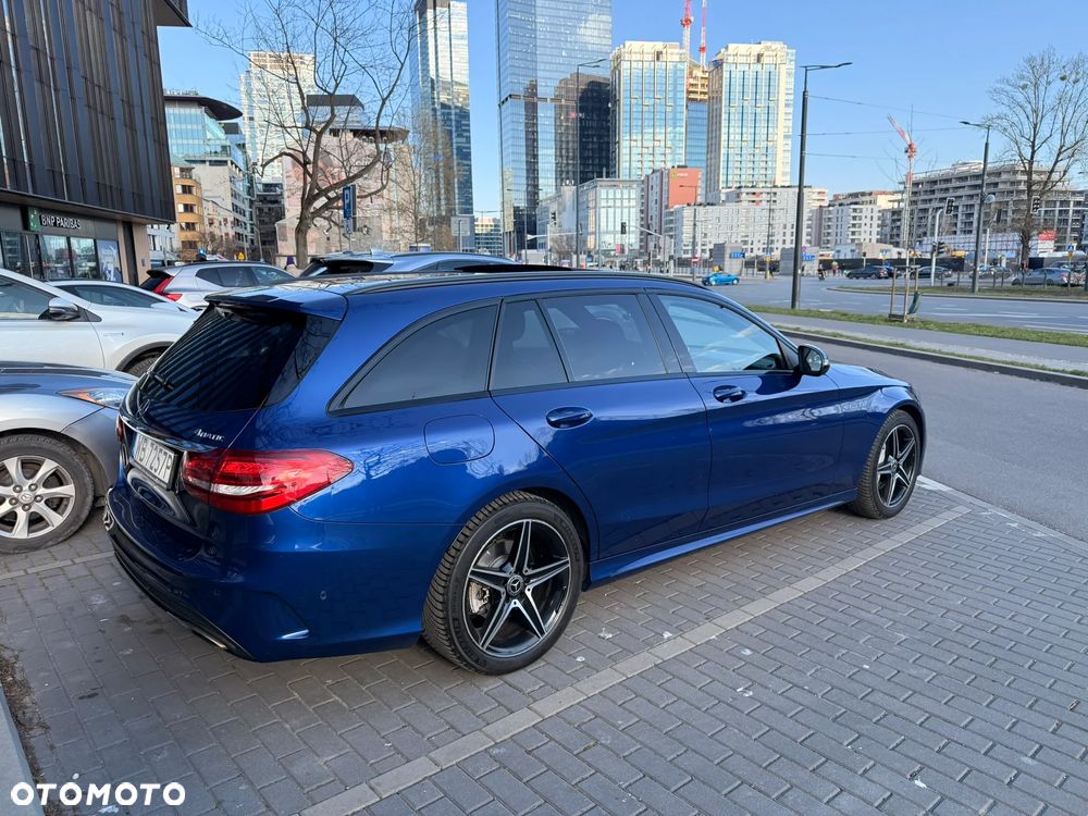 Mercedes-Benz Klasa C 200 4-Matic 9G-TRONIC - 37