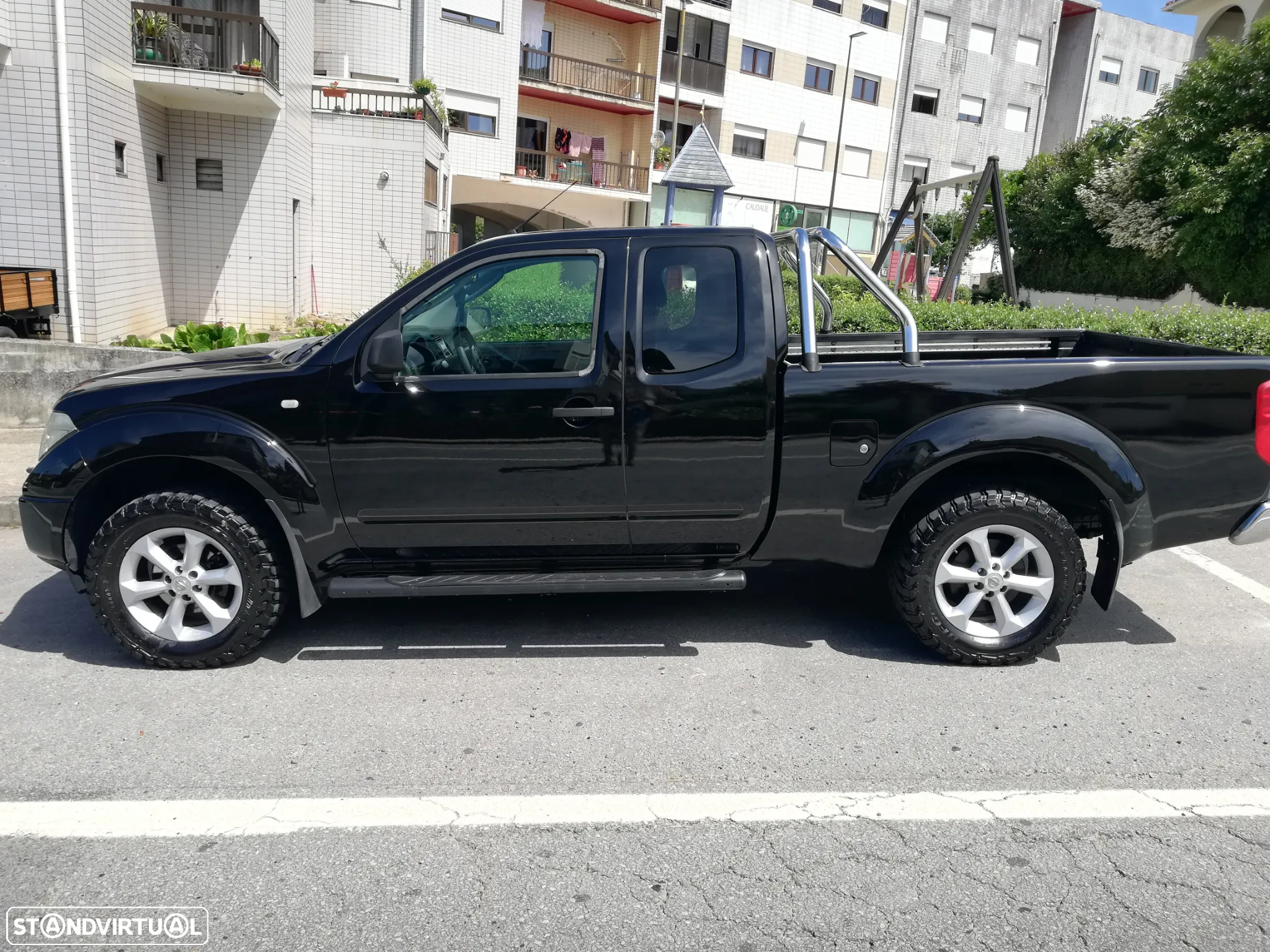 Nissan Navara 2.5d  King-Kab 4WD - 8