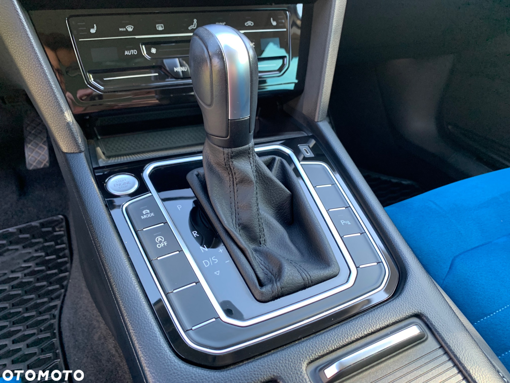Volkswagen Passat 1.5 TSI EVO Elegance DSG - 19