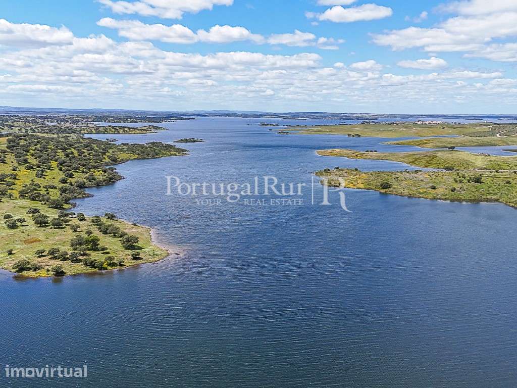Herdade no Grande Lago do Alqueva - Projeto Turístico Aprovado (T10) - Grande imagem: 4/40