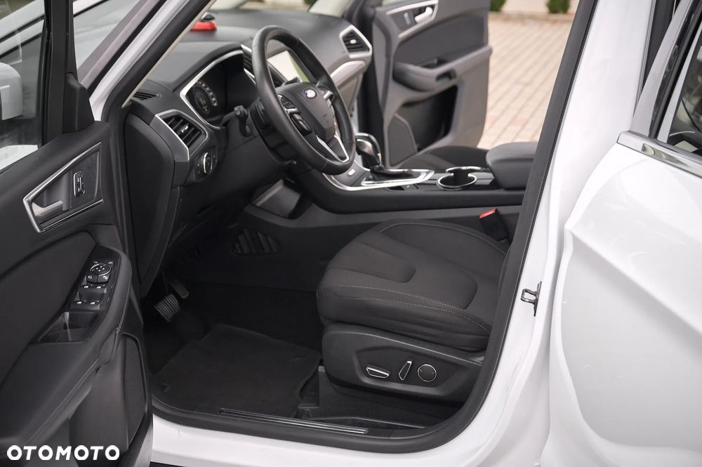 Ford S-Max 2.0 TDCi Titanium PowerShift - 23