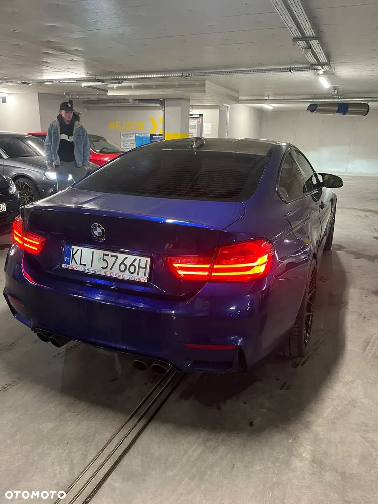 BMW M4 DKG - 2