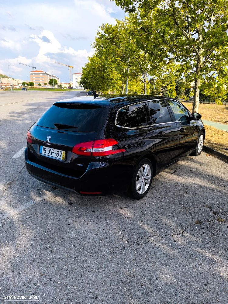 Peugeot 308 SW - 7