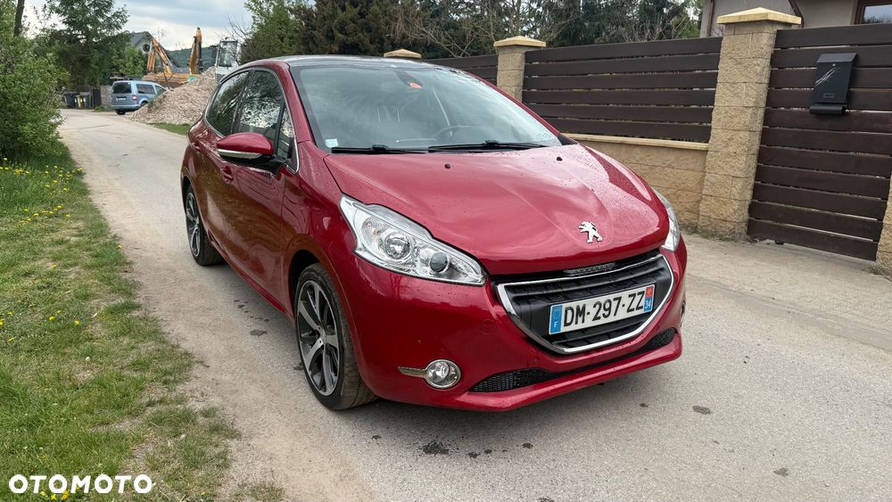 Peugeot 208 - 3