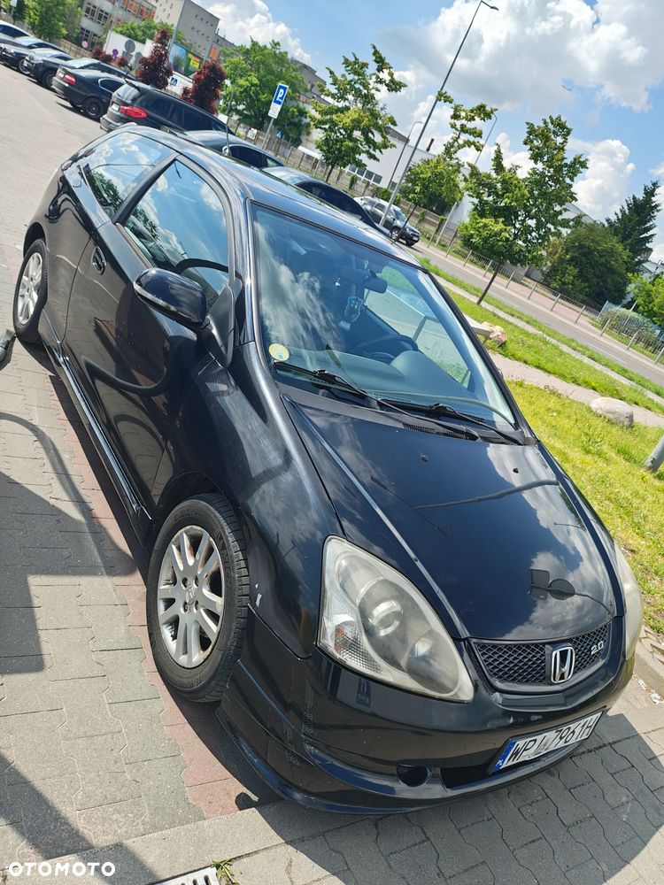 Honda Civic 1.6i ES - 9