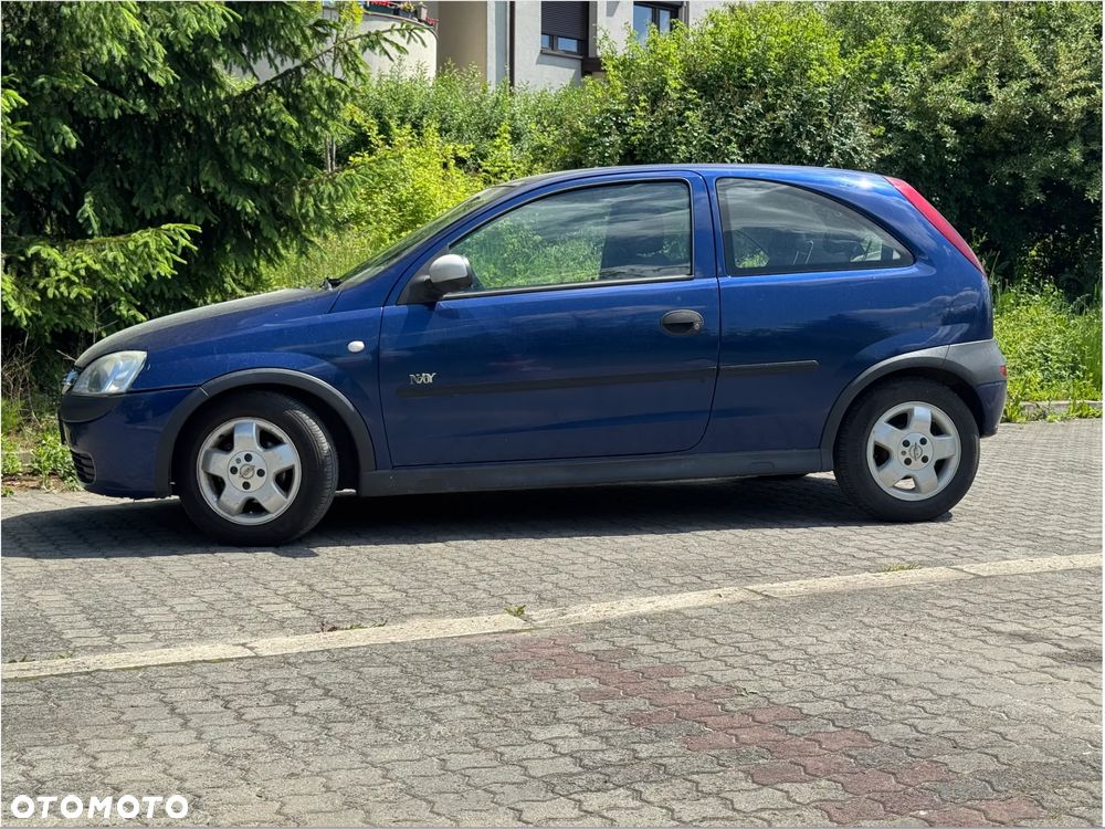 Opel Corsa 1.2 16V Cosmo - 4