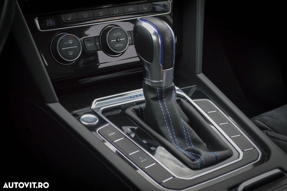 Volkswagen Passat 1.4 TSI DSG GTE - 40