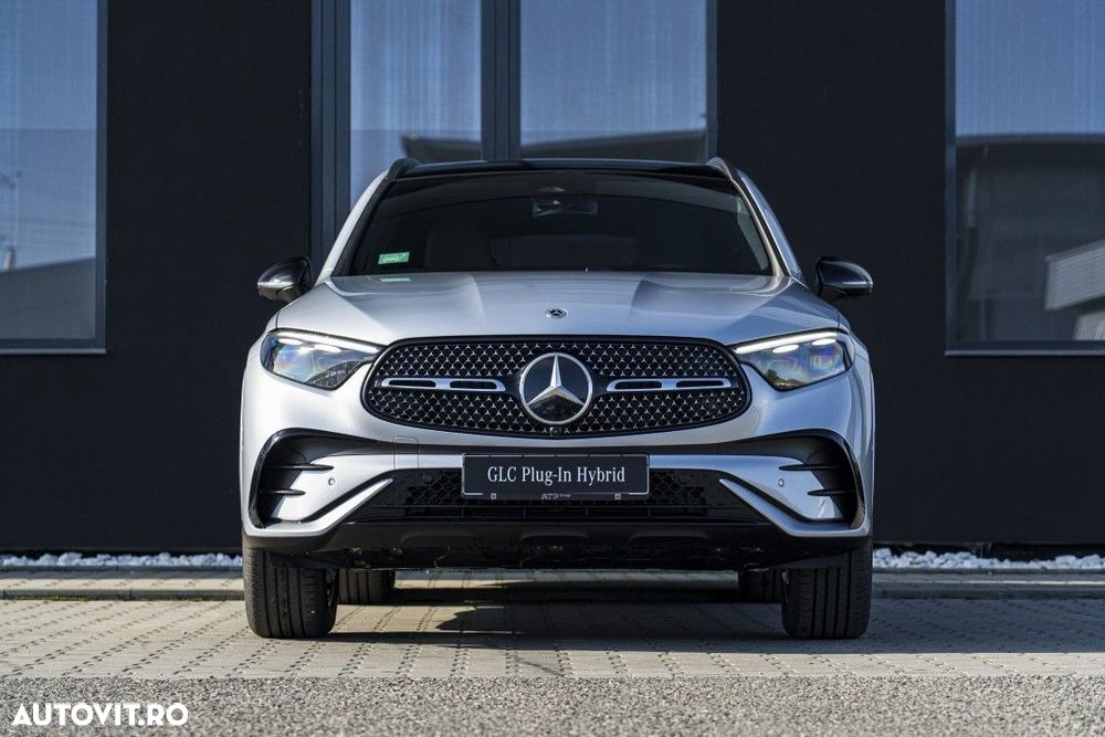 MERCEDES-BENZ GLC 2025 — imagine 2