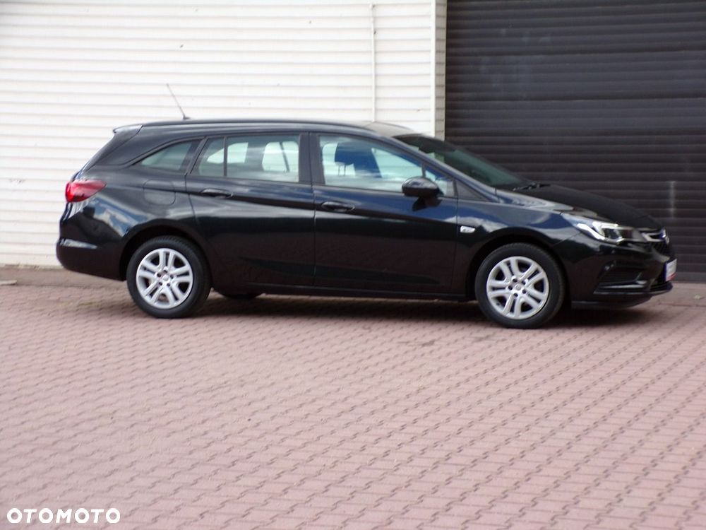 Opel Astra 2016