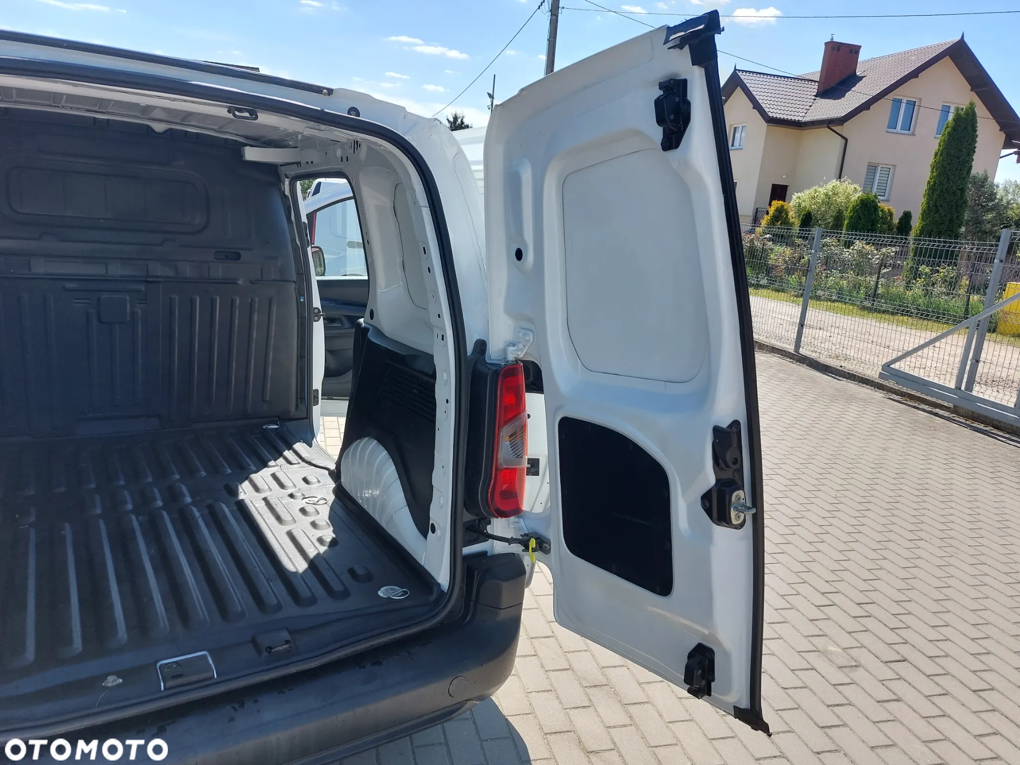 Peugeot Partner - 17