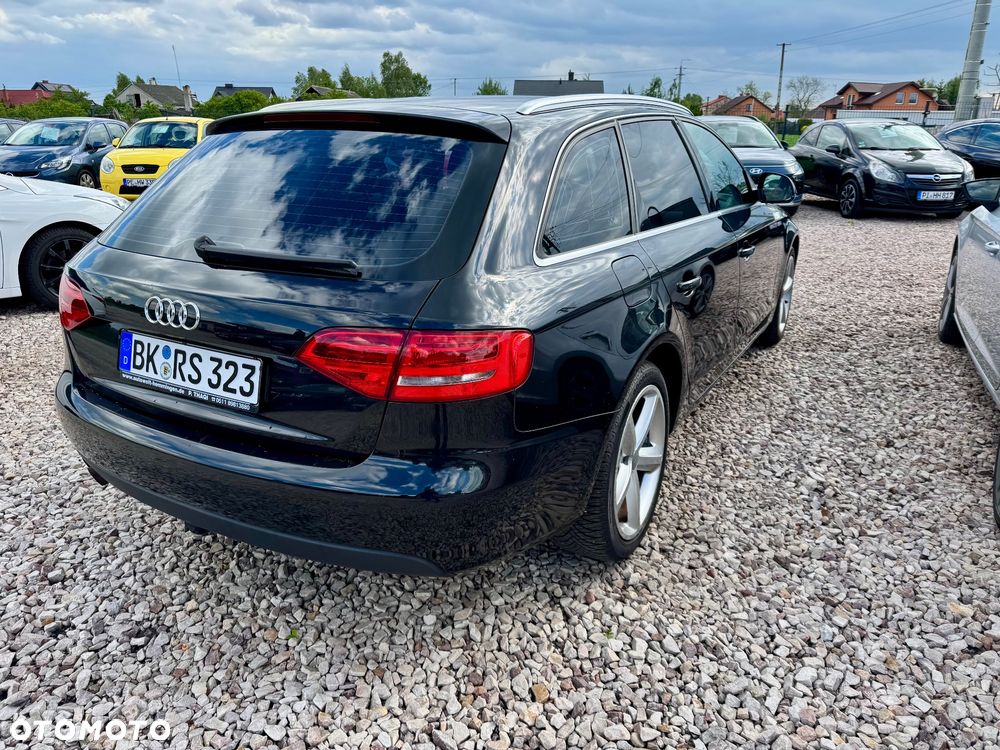 Audi A4 Avant - 10