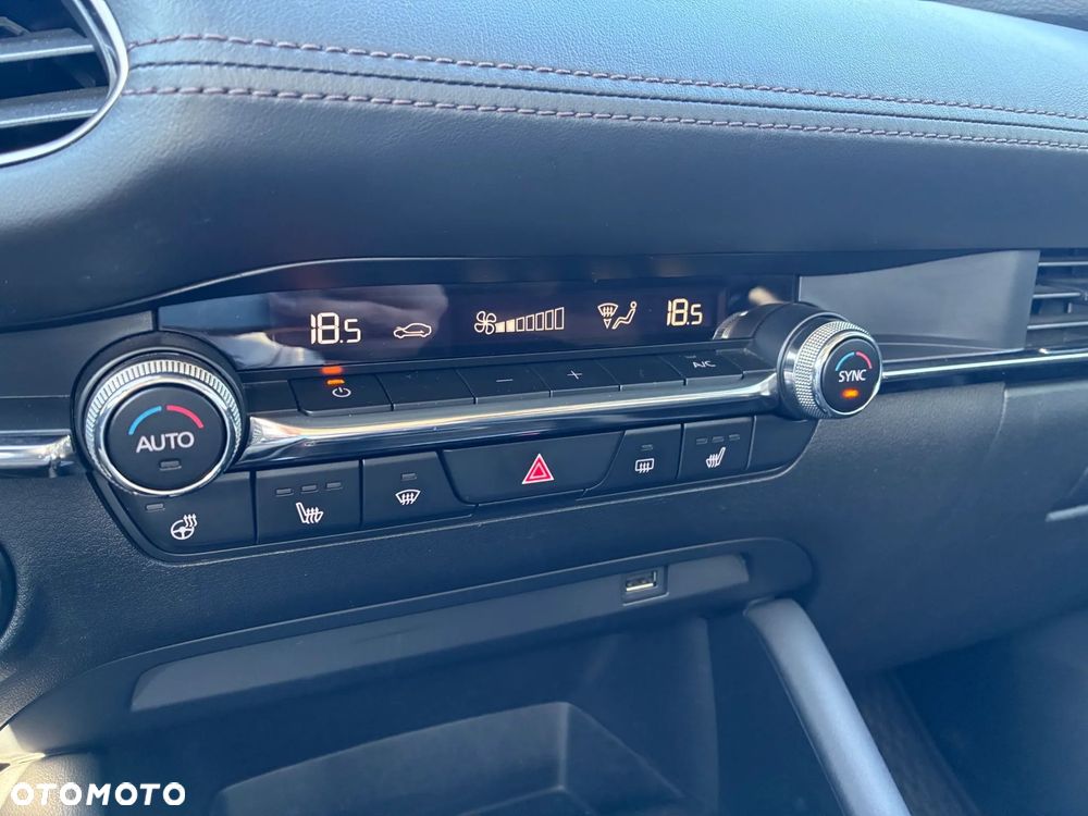 Mazda 3 - 16