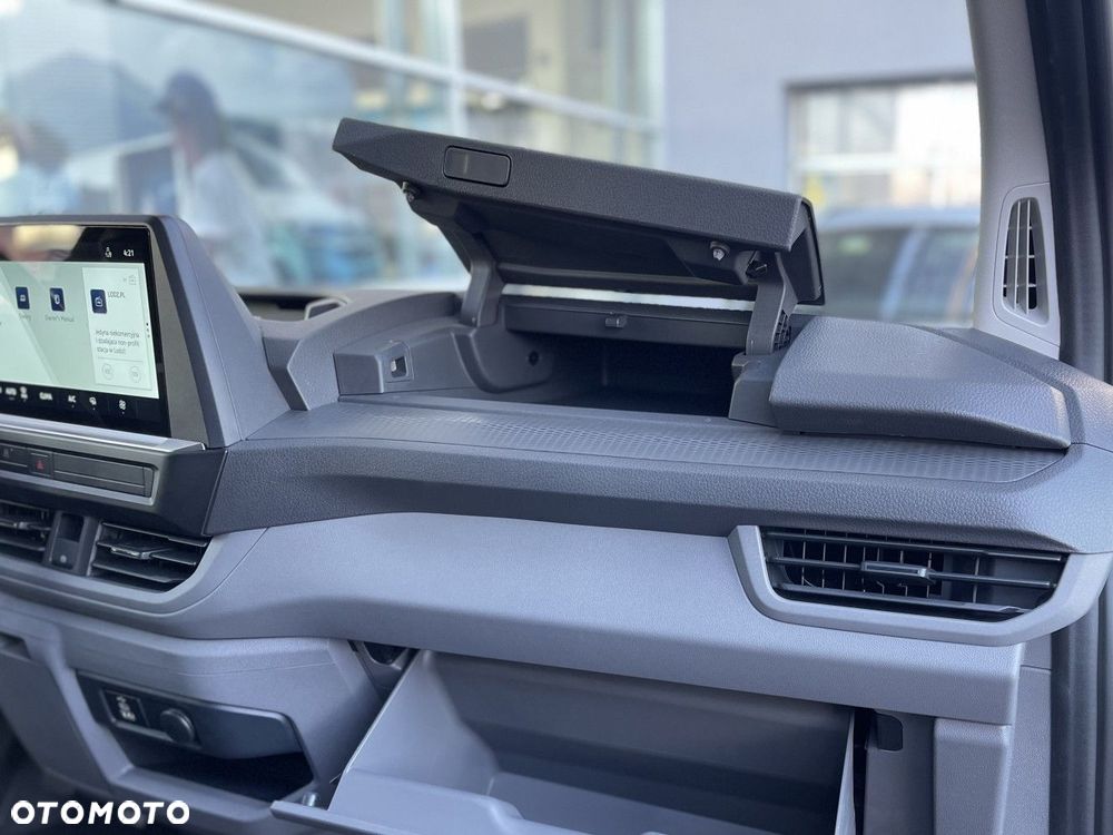 Volkswagen Transporter - 13