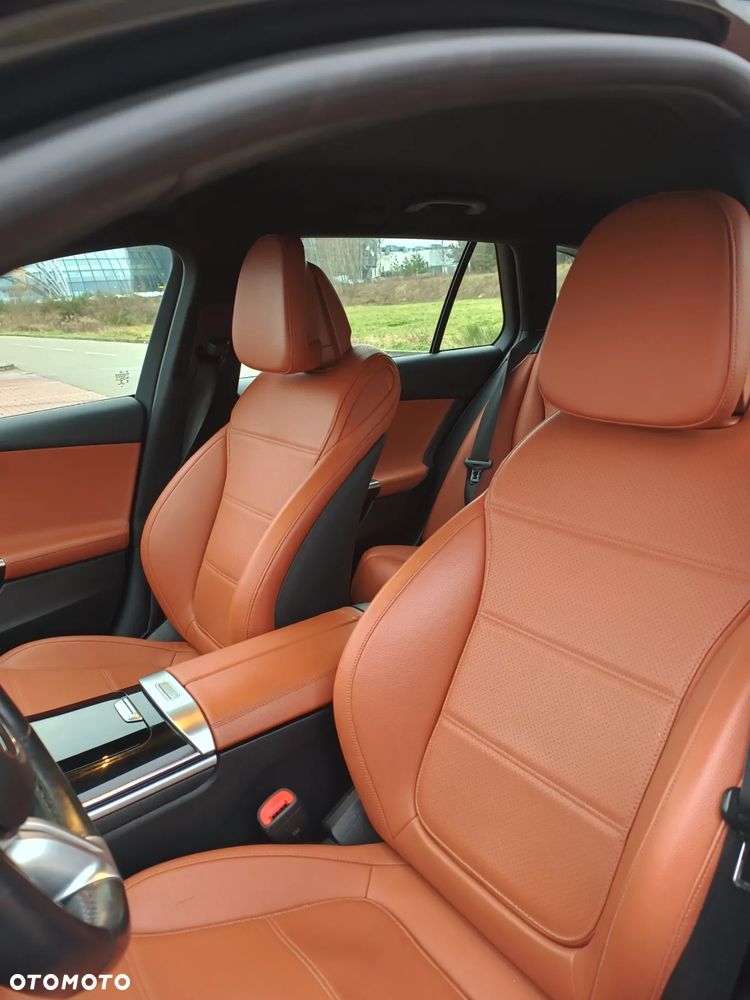 Mercedes-Benz Klasa C 300 e 9G-TRONIC Edition Avantgarde - 17