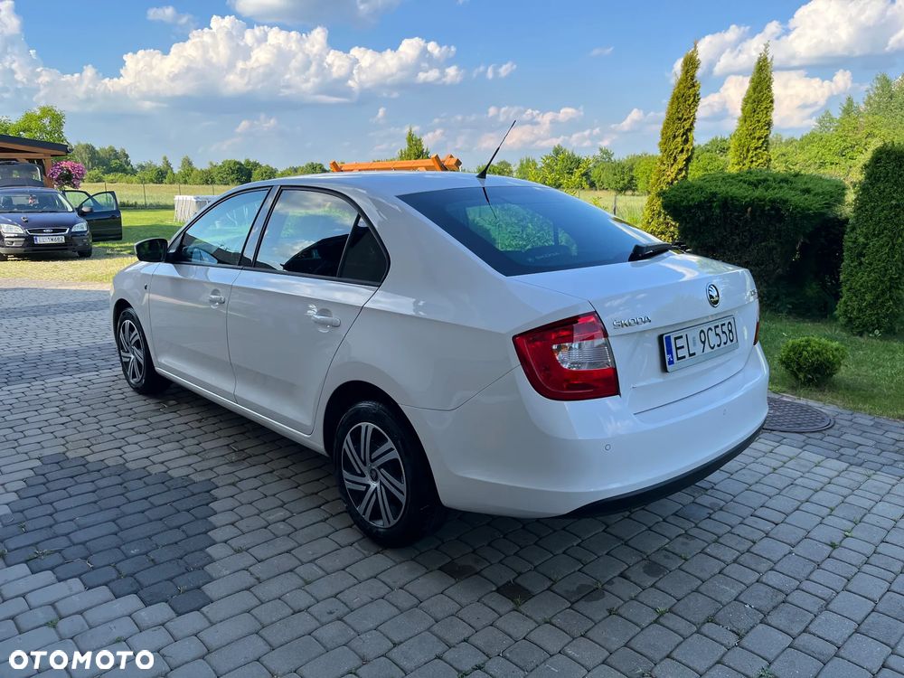 Skoda RAPID 1.2 Ambition - 7