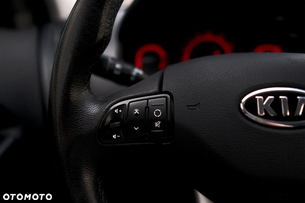 Kia Ceed 1.6 GDI Business Line - 24